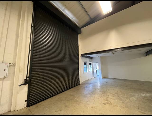 359M² WAREHOUSE TO LET IN RIVERGATE